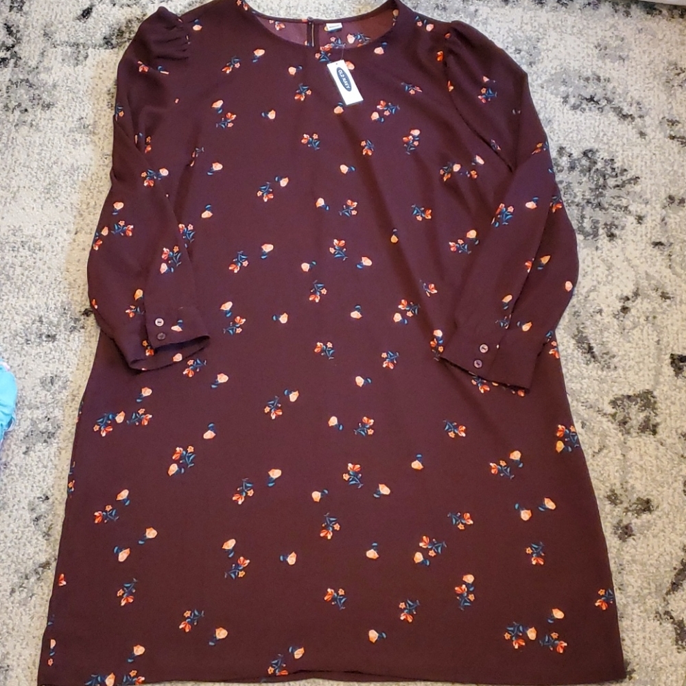 Long sleeve sheath dress